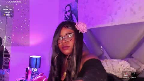 Snapshot of emilyrosee1 chatting on September 2025 11:43:01 PM online show from September 2025 11:43:01 PM