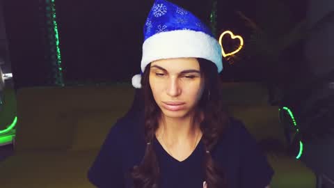 Emily online show from December 2024 07:54:02 AM