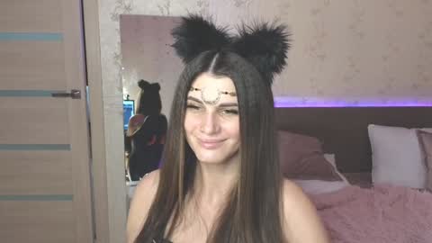 Emily online show from January 2025 04:33:02 AM