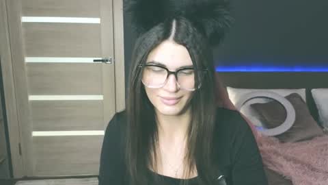 Emily online show from February 2025 04:57:02 AM