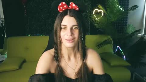 Emily online show from February 2025 05:20:01 AM