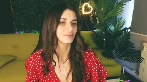 Emily online show from March 2025 04:30:02 AM