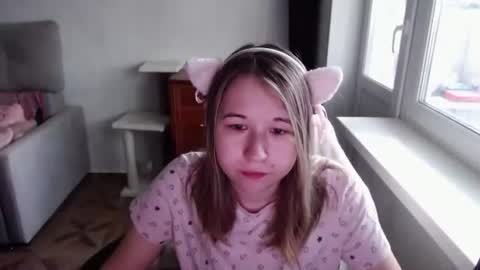 emilyway online show from June 2026 09:29:01 AM