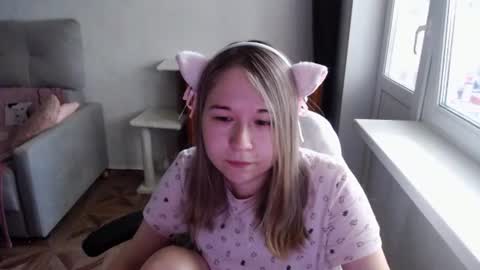 emilyway online show from June 2026 10:52:02 AM