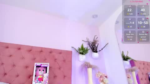 Snapshot of emilyy_bank chatting on February 2025 10:59:01 PM Emily Bank online show from February 2025 10:59:01 PM