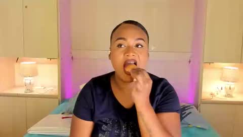 Emily online show from February 2026 08:02:01 PM