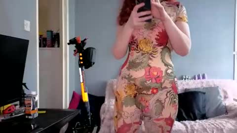 emliyjamesmjb online show from October 2025 11:30:01 AM