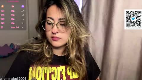 Snapshot of emma__bell_ chatting on February 2026 02:03:01 PM Emma Is here online show from February 2026 02:03:01 PM