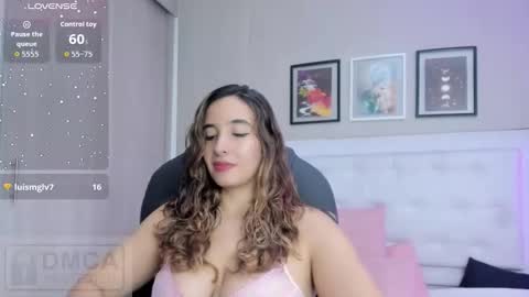 Snapshot of emma__smith01 chatting on March 2026 11:27:01 AM Emma online show from March 2026 11:27:01 AM