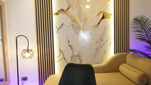 emma__walkerr_ online show from March 2026 07:11:01 PM