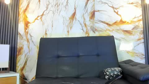 emma_angel_04 online show from May 2026 02:01:02 PM