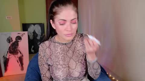 Emma online show from March 2026 09:10:01 PM