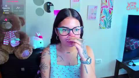 emma_boo_ online show from June 2026 03:11:02 PM