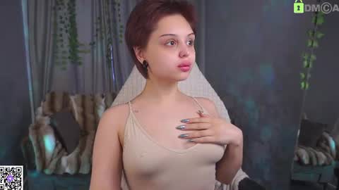 Snapshot of emma_bro0kss chatting on June 2026 09:14:02 AM Emma online show from June 2026 09:14:02 AM