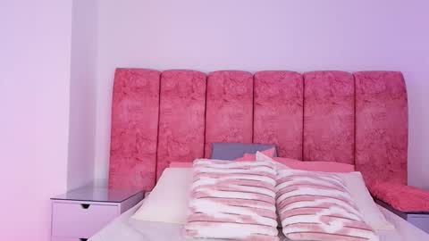 Snapshot of emma_curvy1 chatting on November 2025 03:16:02 AM Emma online show from November 2025 03:16:02 AM