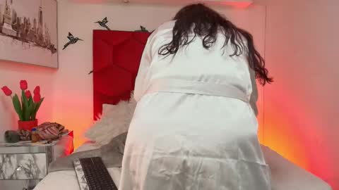 Emma 3 online show from February 2026 12:58:01 PM