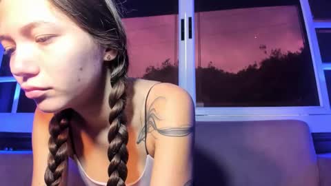 emma_jhoons online show from February 2026 11:42:02 AM