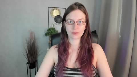 emma online show from April 2026 12:05:02 PM