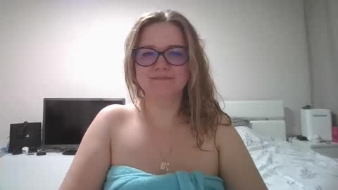emma_misty_ online show from March 2026 08:58:02 PM