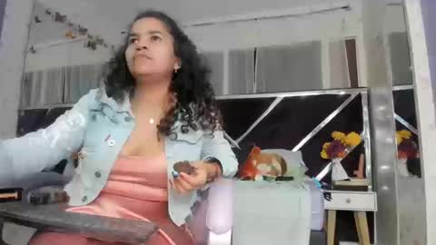 EMMA online show from October 2025 02:29:01 PM