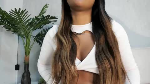 Emma Morgann online show from September 2025 11:32:01 AM