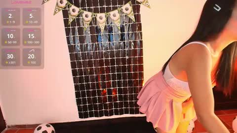 Emma Sanz online show from February 2026 01:29:01 PM