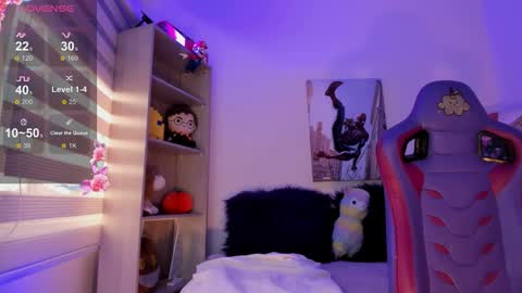 EMMA  online show from November 2025 12:13:01 PM