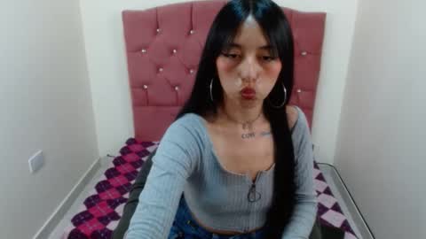 emma_thompson6 online show from September 2025 12:45:01 AM