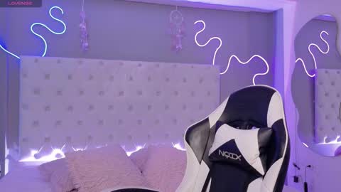 Snapshot of emma_visconti chatting on February 2026 12:30:01 PM emma_visconti online show from February 2026 12:30:01 PM