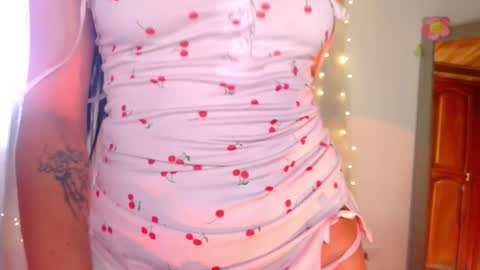 Emma web online show from February 2026 06:59:02 PM