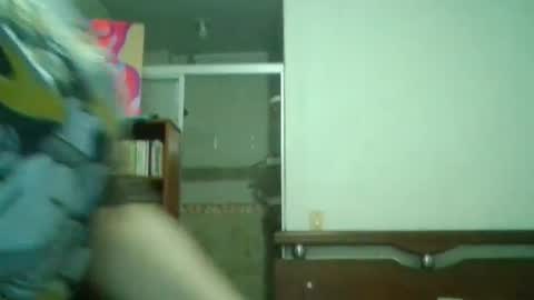 Snapshot of emmaamartinez chatting on June 2026 01:30:01 AM modelo independente online show from June 2026 01:30:01 AM