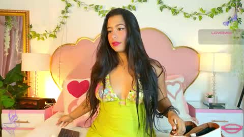 Welcome Im yosein  Your love is my passion activate it with your tips and enjoy with me online show from January 2026 09:08:01 PM