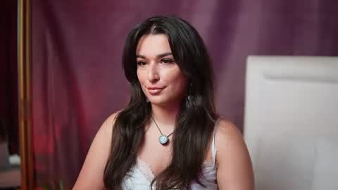 Snapshot of emmadallas chatting on July 2026 08:00:02 PM Emma online show from July 2026 08:00:02 PM