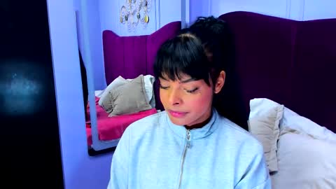 Snapshot of emmaebony_ chatting on January 2026 02:54:02 PM emmaebony_ online show from January 2026 02:54:02 PM