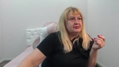 Snapshot of emmaellison924117 chatting on July 2026 07:12:01 AM emmaellison924117 online show from July 2026 07:12:01 AM
