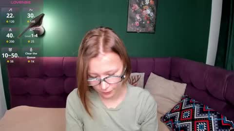 Emma 3 online show from June 2026 01:33:01 AM