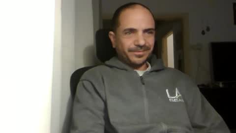 Ariel online show from March 2025 04:07:01 AM