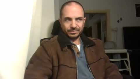 Ariel online show from January 2026 10:37:02 PM