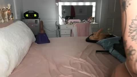 emmagray01 online show from February 2025 11:30:01 AM