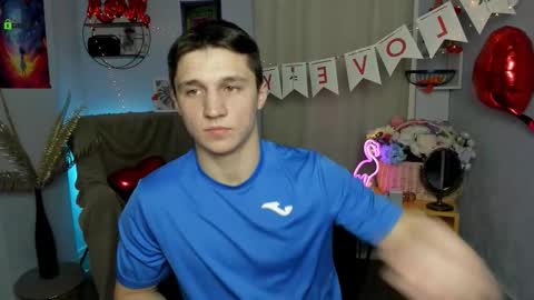 Snapshot of emmanuel_shine chatting on February 2026 07:03:02 AM Emmi online show from February 2026 07:03:02 AM