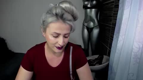 Emma online show from June 2026 08:47:02 PM