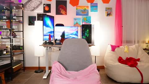 Emma Sky online show from December 2024 01:19:01 AM