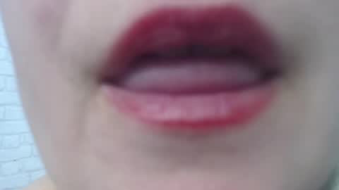 emmasquirt69 online show from February 2025 12:48:01 AM