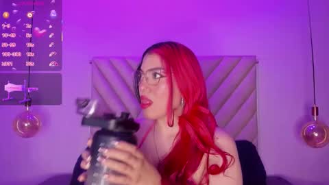 Emma online show from November 2025 02:24:02 AM