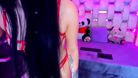 Emma online show from April 2026 12:38:01 PM