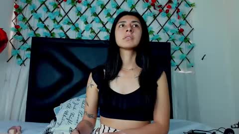  Emma  online show from March 2025 05:04:01 PM