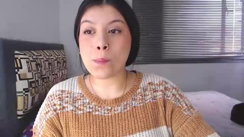 Snapshot of emmi_0 chatting on October 2025 10:18:02 PM Emily Independent model online show from October 2025 10:18:02 PM