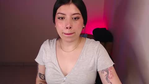 Emily  Independent model online show from February 2026 04:16:01 PM