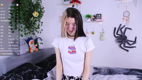 emmie_everly online show from December 2025 01:06:01 PM