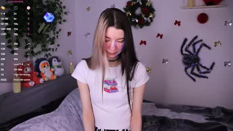 emmie_everly online show from January 2026 11:37:01 AM